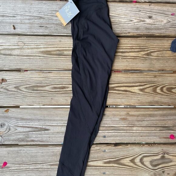 Nux moderate compression legging Size Small - Picture 5 of 6